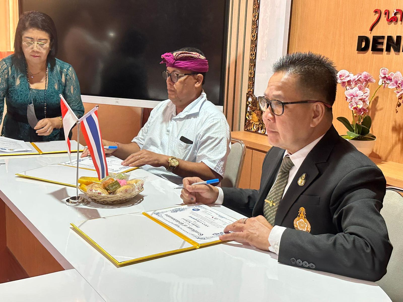 Memorandum of Understanding (MOU) With Thabo School, Nongkhai, Thailand